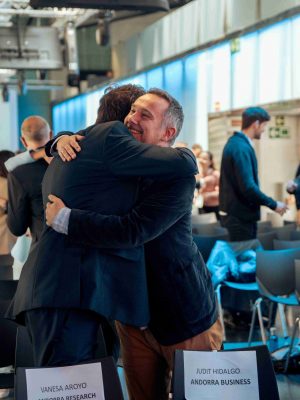 GSIC_SUMMIT_2023_ABRAZO2